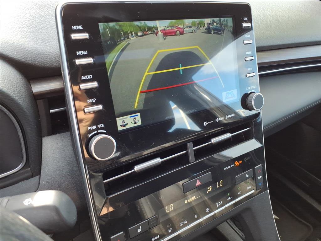 Used 2019 Toyota Avalon XLE w/ Moonroof Package FWD image 37