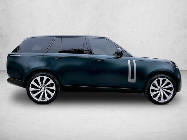 Used 2023 Land Rover Range Rover SE AWD/4WD image 5