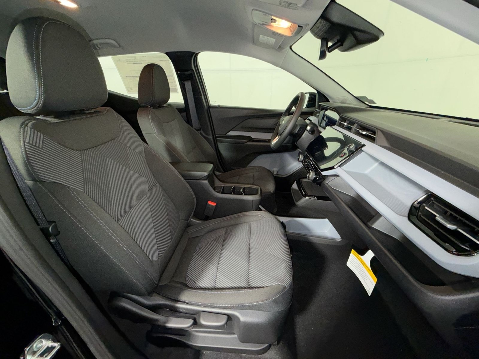New 2027 Chevrolet Bolt LT w/ Comfort Package FWD image 26