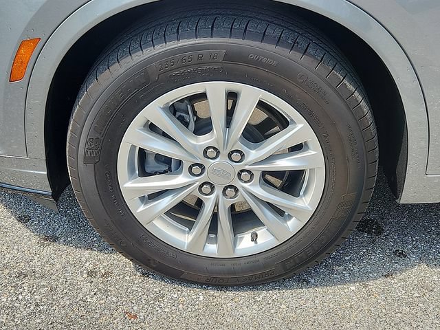 Certified 2024 Cadillac XT6 Luxury w/ LPO, Floor Liner Package AWD/4WD image 8