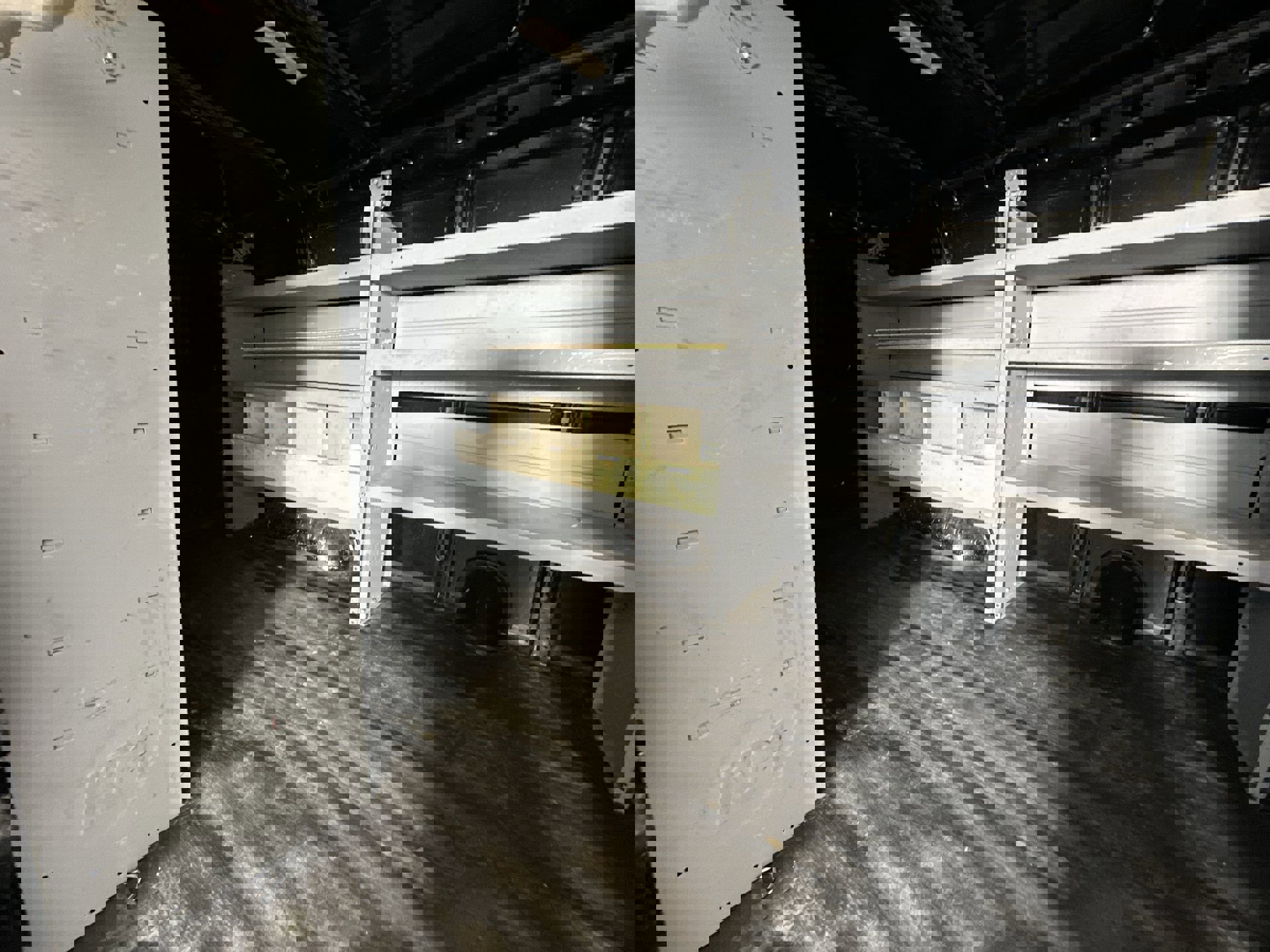 Used 2020 Chevrolet Express 3500 image 27