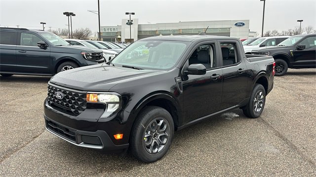 New 2026 Ford Maverick XLT w/ Equipment Group 301A image 3