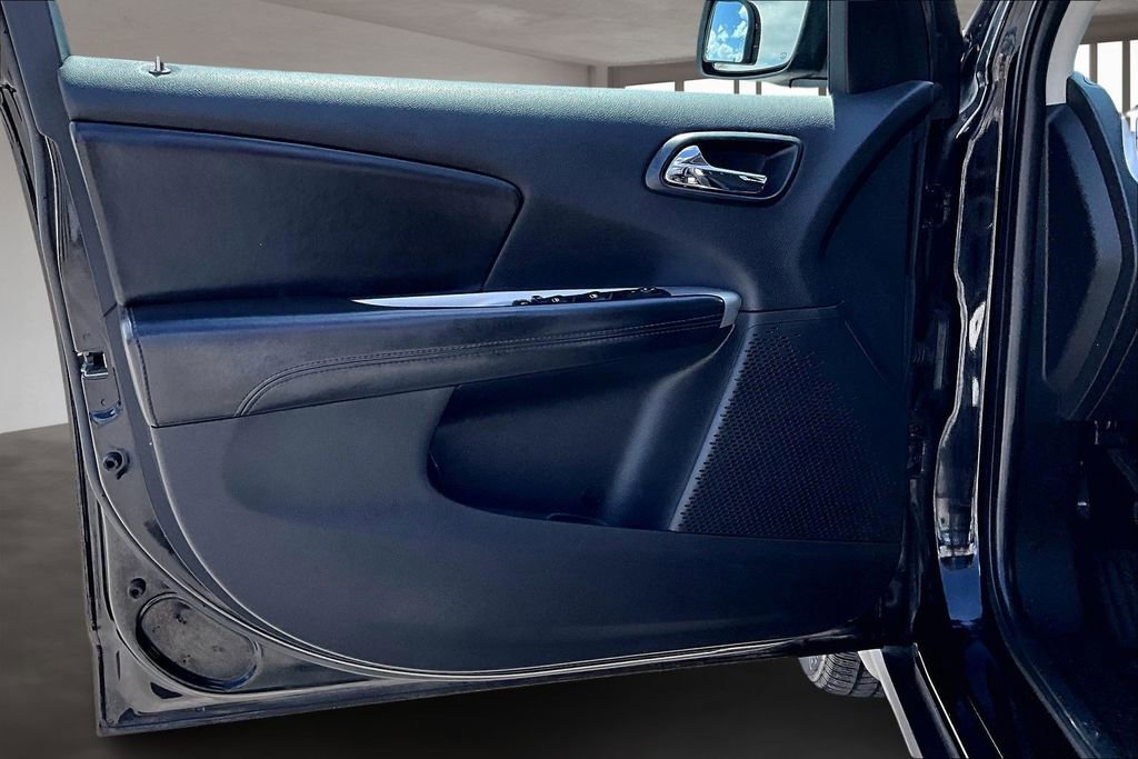 Used 2015 Dodge Journey SE FWD image 24