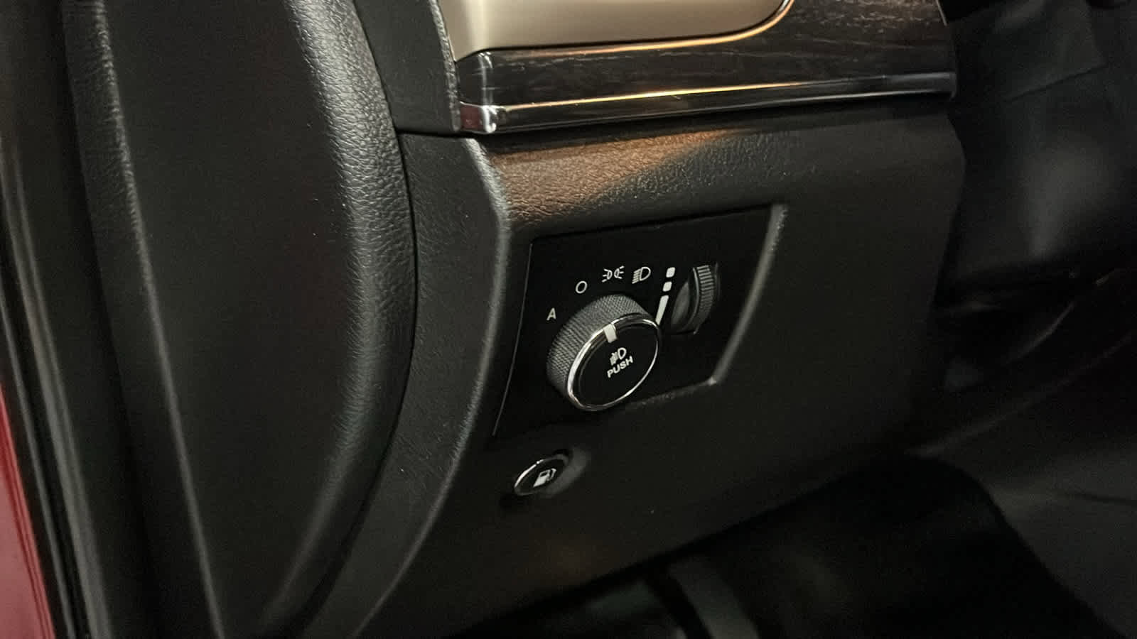 Used 2014 Jeep Grand Cherokee Limited AWD/4WD image 20