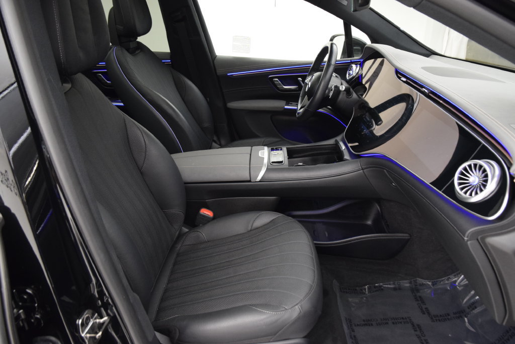 Used 2024 Mercedes-Benz EQS 450+ SUV image 16