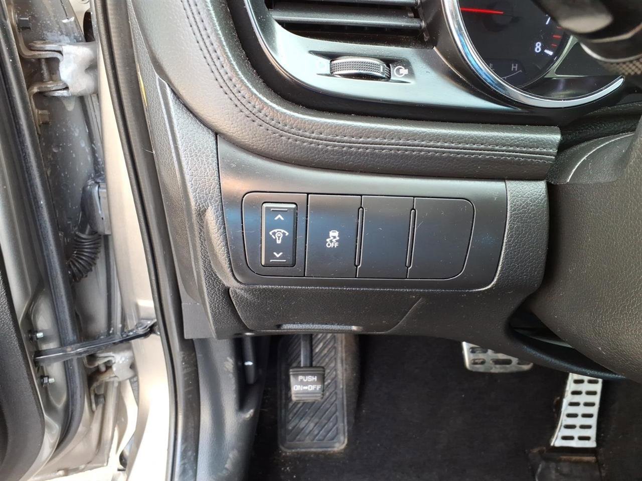 Used 2012 Kia Optima SX w/ Premium Pkg image 10