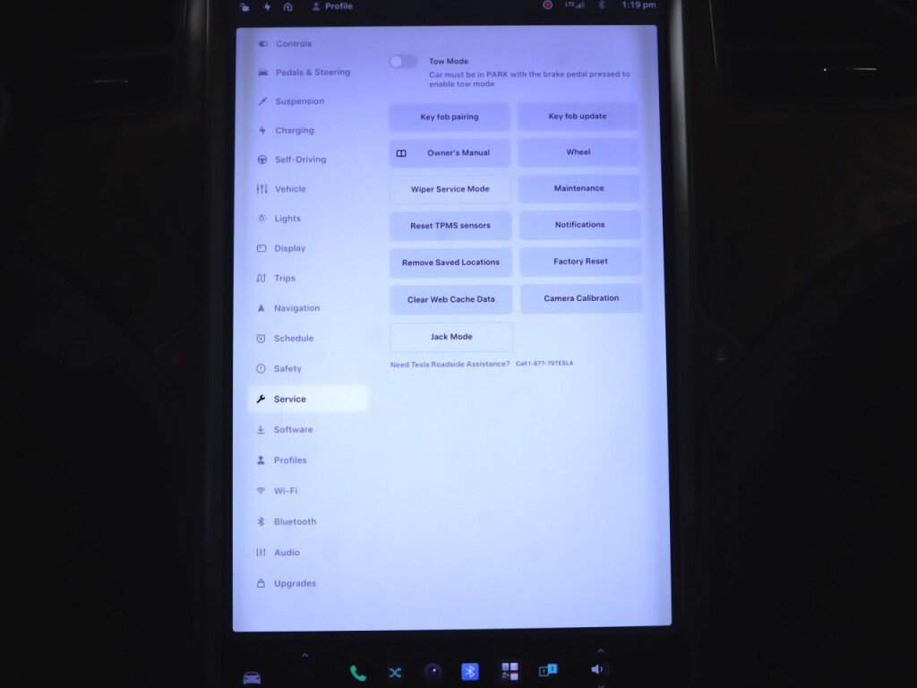 Used 2018 Tesla Model S 75D AWD/4WD image 23