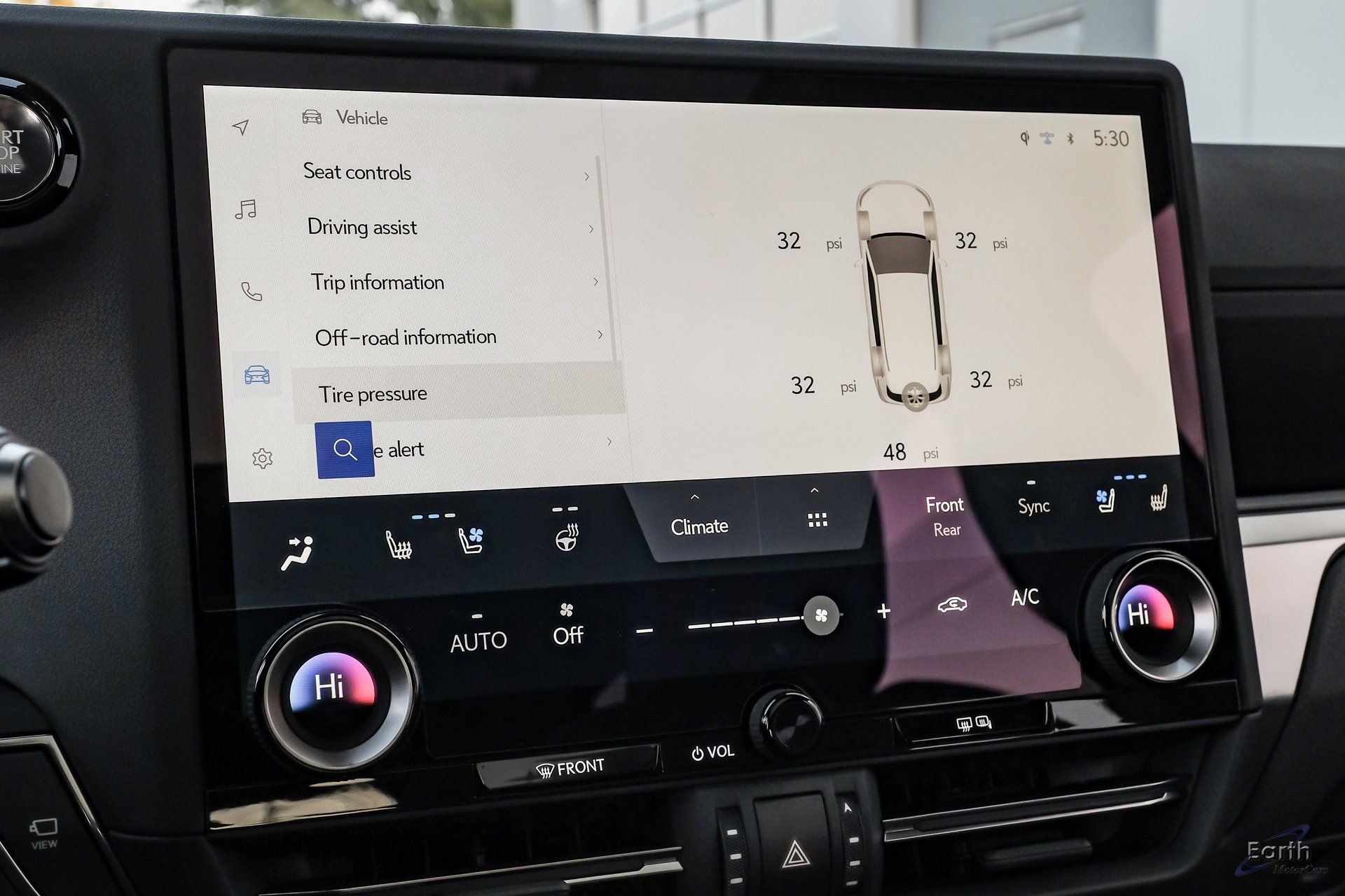 Used 2025 Lexus GX 550 550 Luxury+ HUD Vossen Wheels w/ Accessory Package (2T) image 52