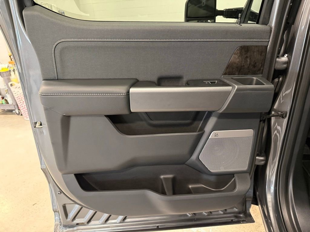 New 2026 Ford F350 Lariat AWD/4WD image 15