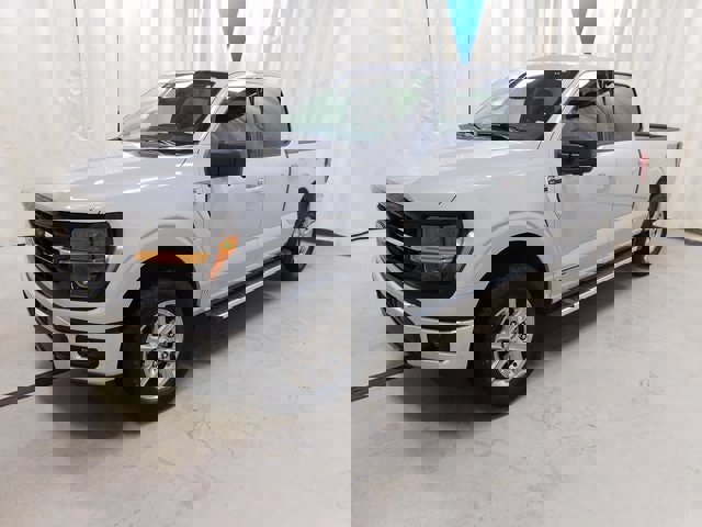 Used 2024 Ford F150 XLT w/ Mobile Office Package image 18