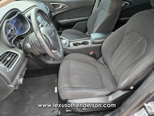 Used 2015 Chrysler 200 Limited w/ Convenience Group FWD image 10