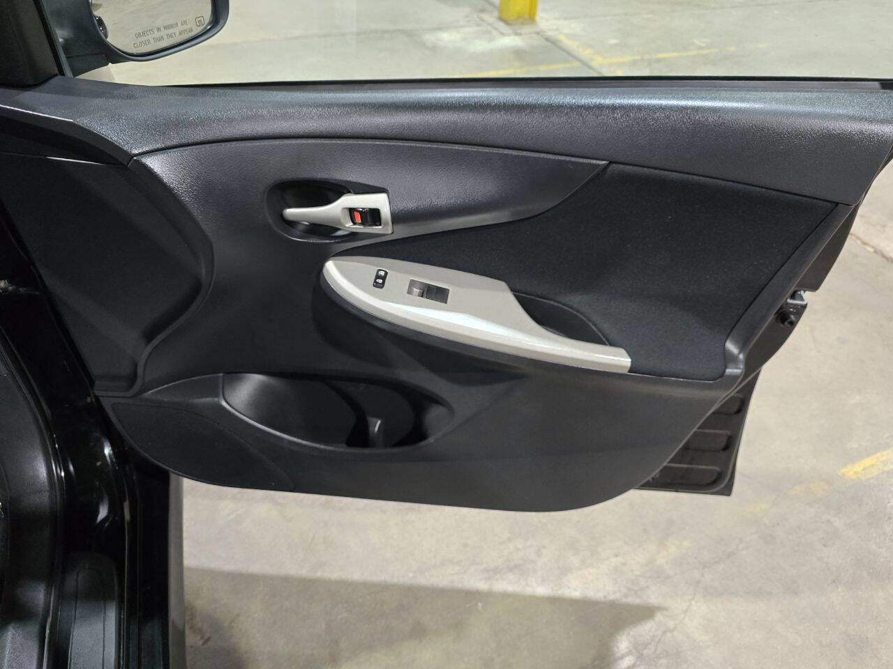 Used 2013 Toyota Corolla S w/ Premium Pkg image 33