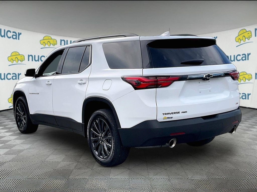 Used 2023 Chevrolet Traverse RS w/ LPO, Floor Liner Package AWD/4WD image 4