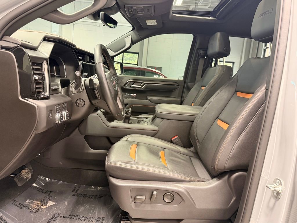 Used 2025 GMC Sierra 1500 AT4 w/ AT4 Premium Package AWD/4WD image 27