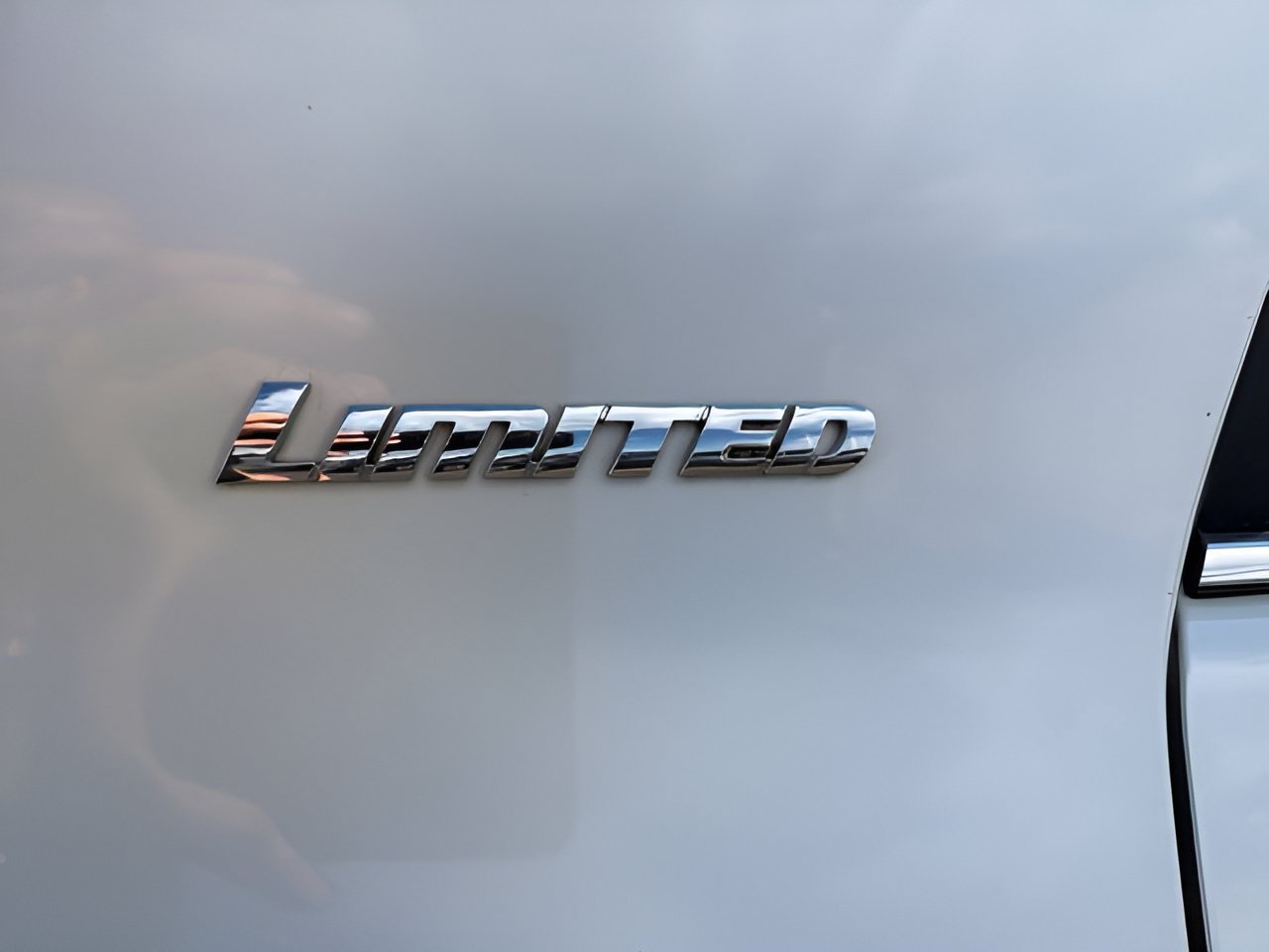 Used 2021 Toyota 4Runner Limited AWD/4WD image 12