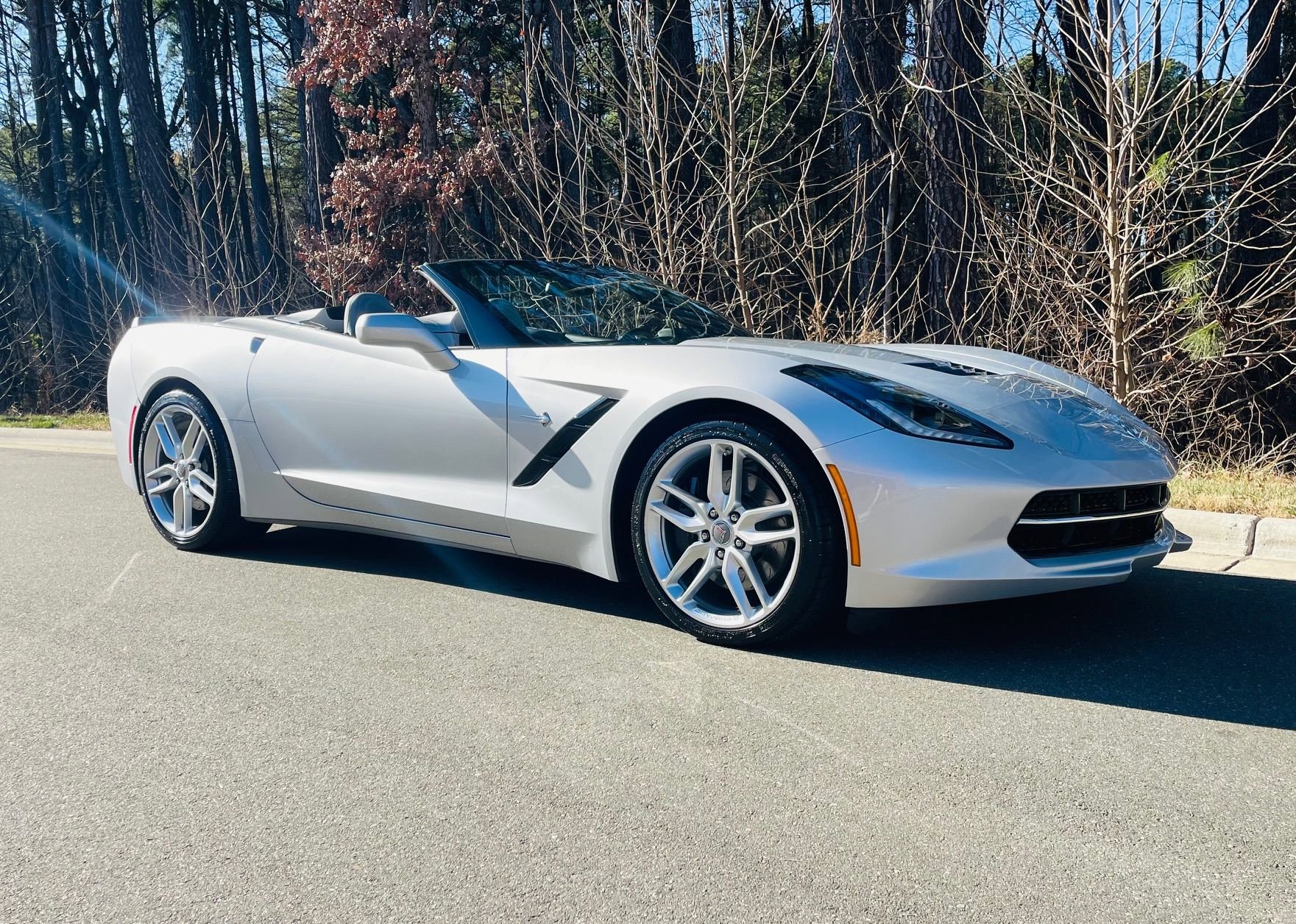 Used 2015 Chevrolet Corvette Stingray Convertible w/ 2LT Preferred Equipment Group image 7