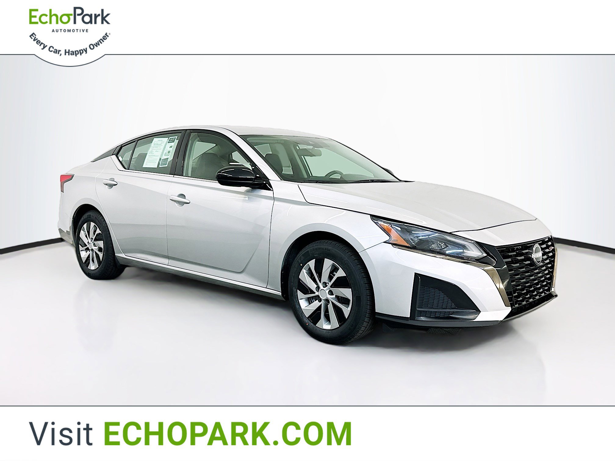 Used 2024 Nissan Altima 2.5 SR