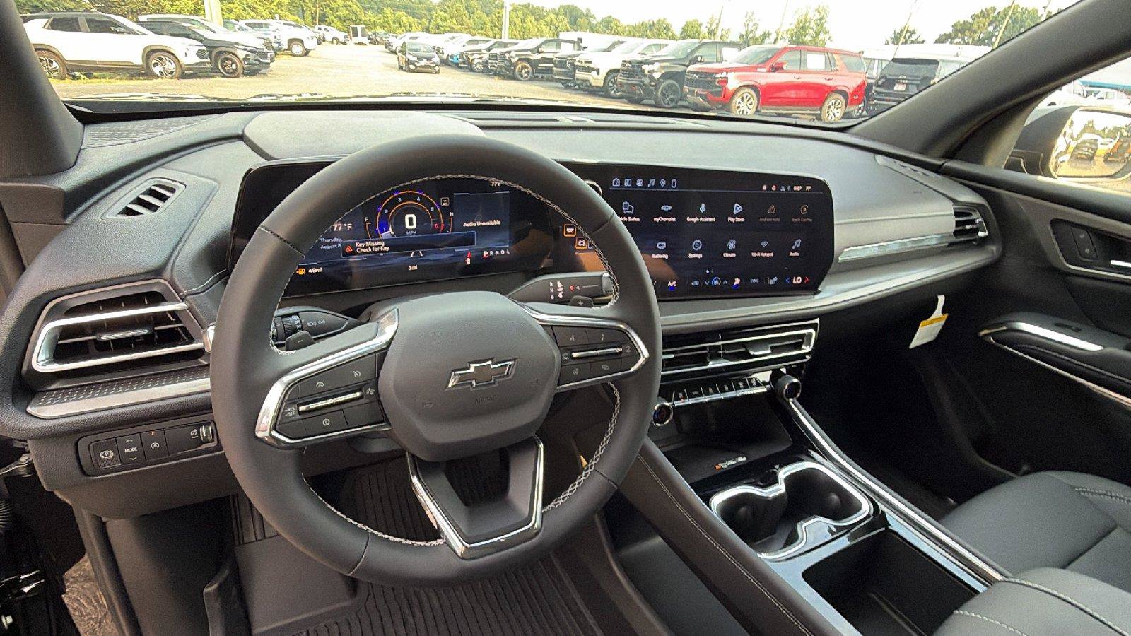 New 2027 Chevrolet Traverse LT w/ Midnight/Sport Edition FWD image 27