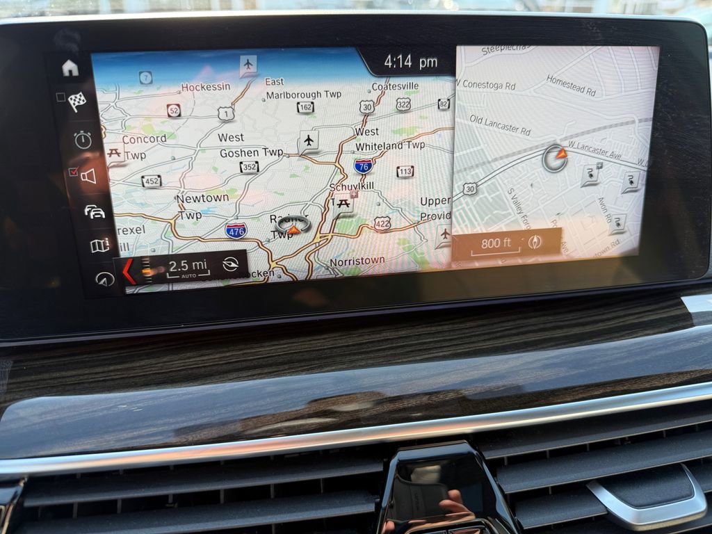 Used 2018 BMW 530e xDrive w/ Premium Package 2 image 21