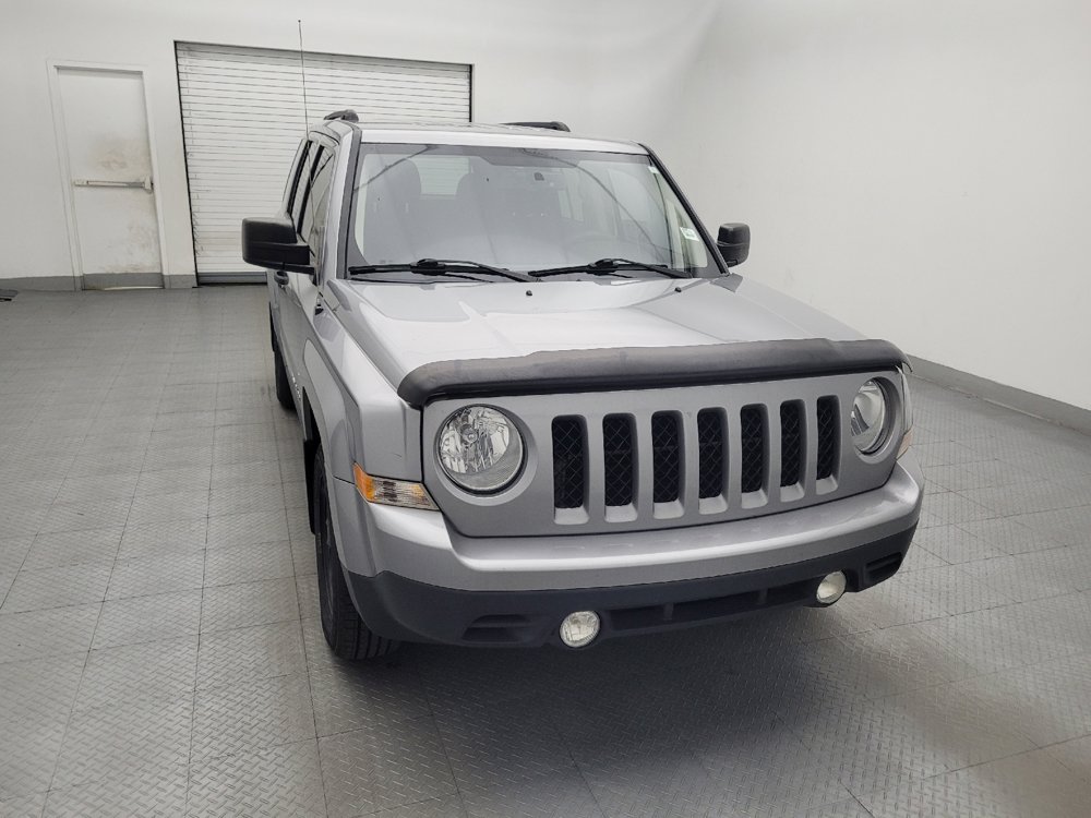 Used 2017 Jeep Patriot Sport FWD image 14