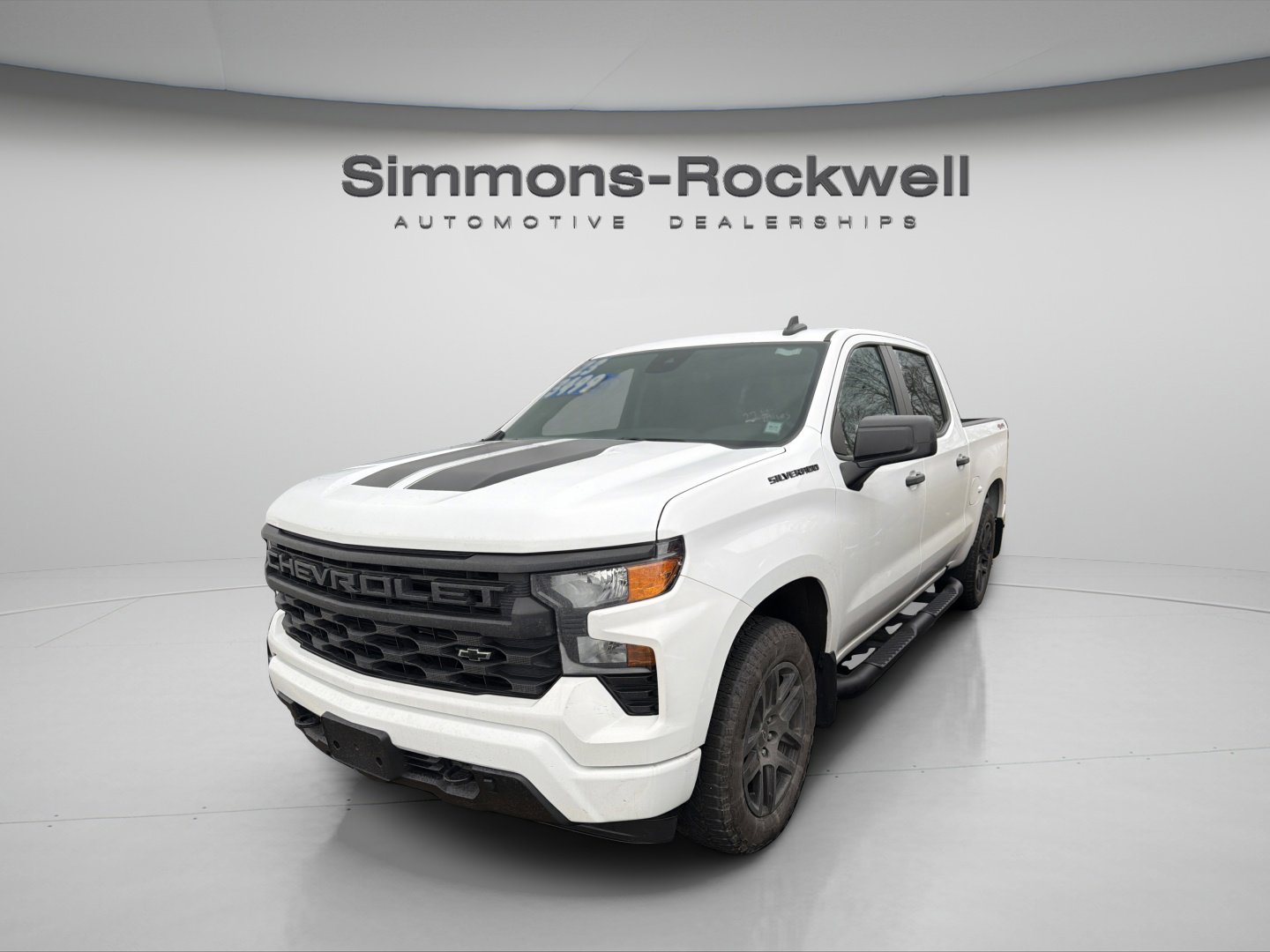 Used 2023 Chevrolet Silverado 1500 Custom w/ Rally Edition image 4