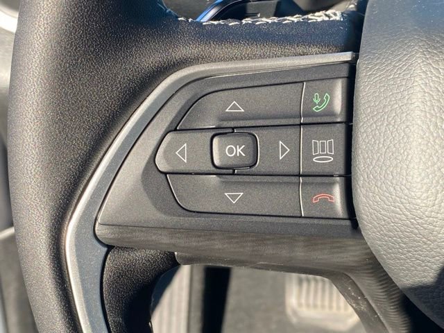 New 2025 Jeep Grand Cherokee Altitude AWD/4WD image 17