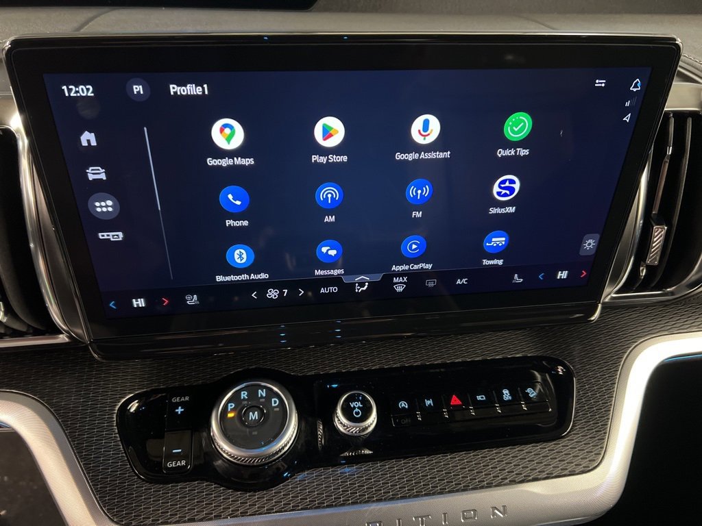 New 2025 Ford Expedition Max Platinum w/ Stealth Performance Package image 9