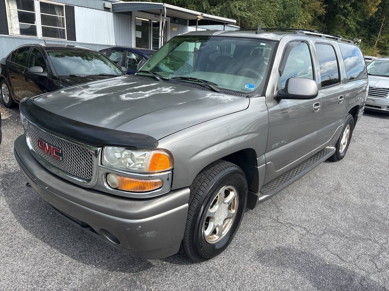 Used 2006 GMC Yukon XL Denali