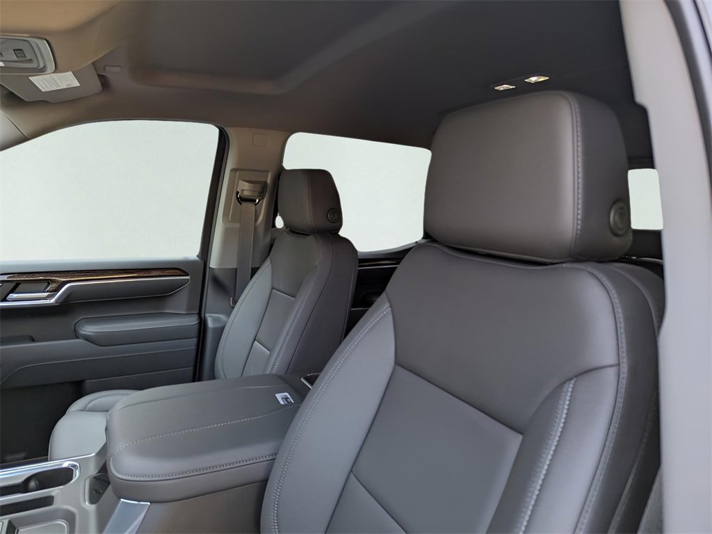 New 2026 GMC Sierra 1500 Elevation w/ Elevation Premium Package image 9