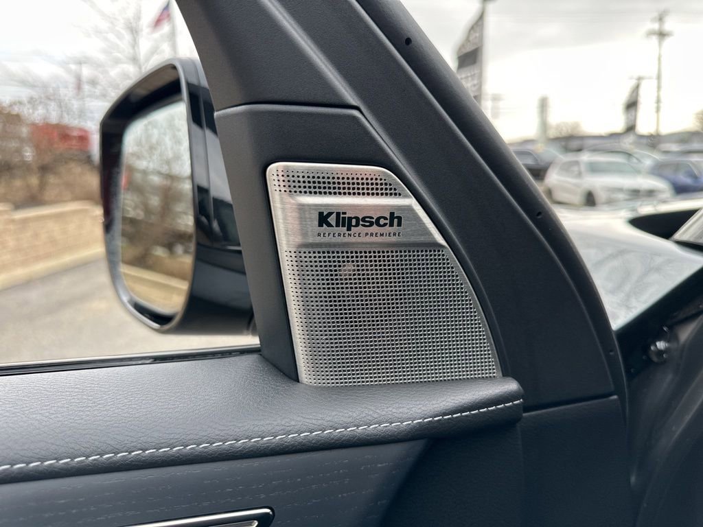 New 2026 INFINITI QX80 4WD w/ Sport Exterior Package image 38