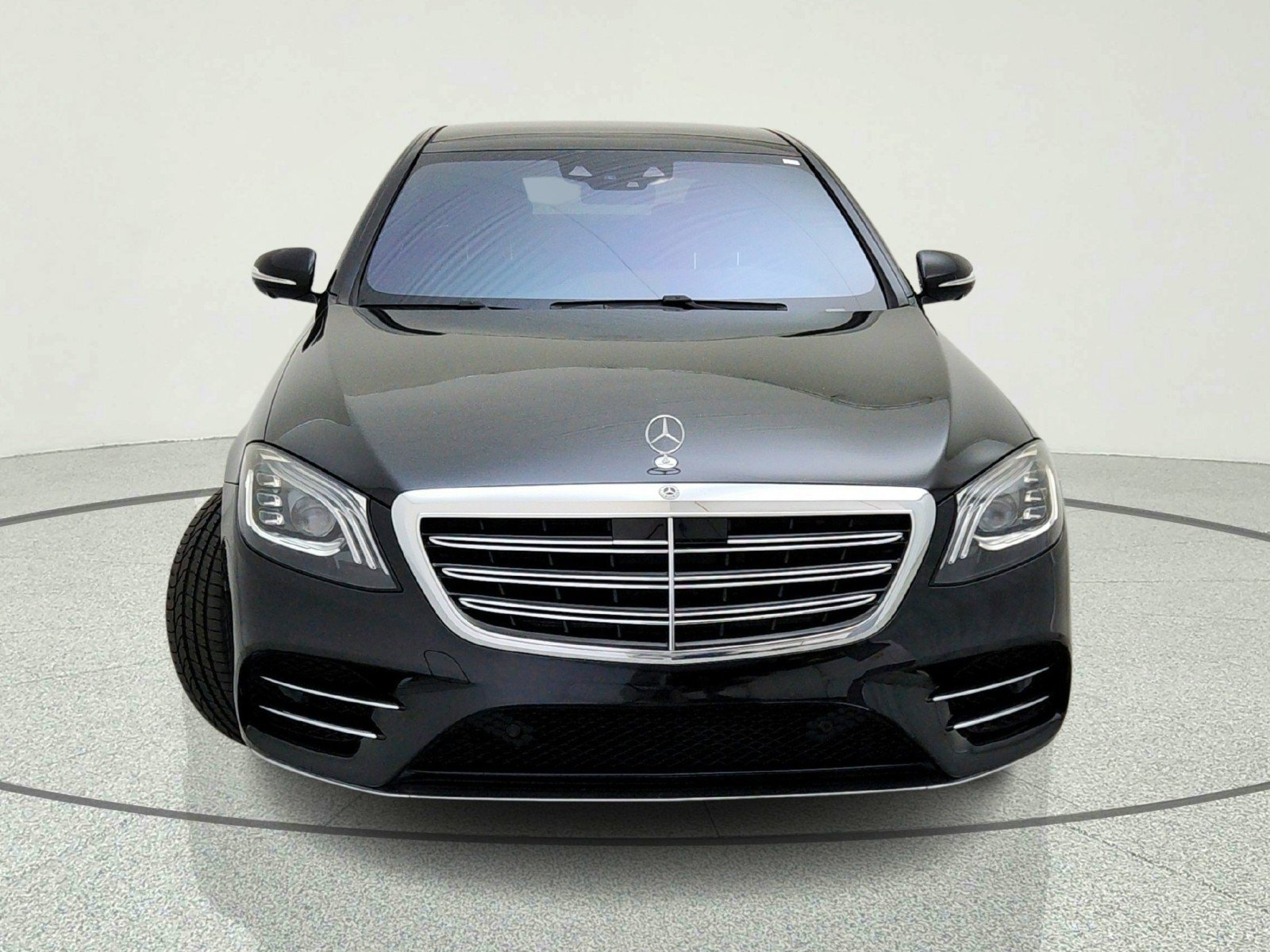 Used 2018 Mercedes-Benz S 450 Sedan image 3