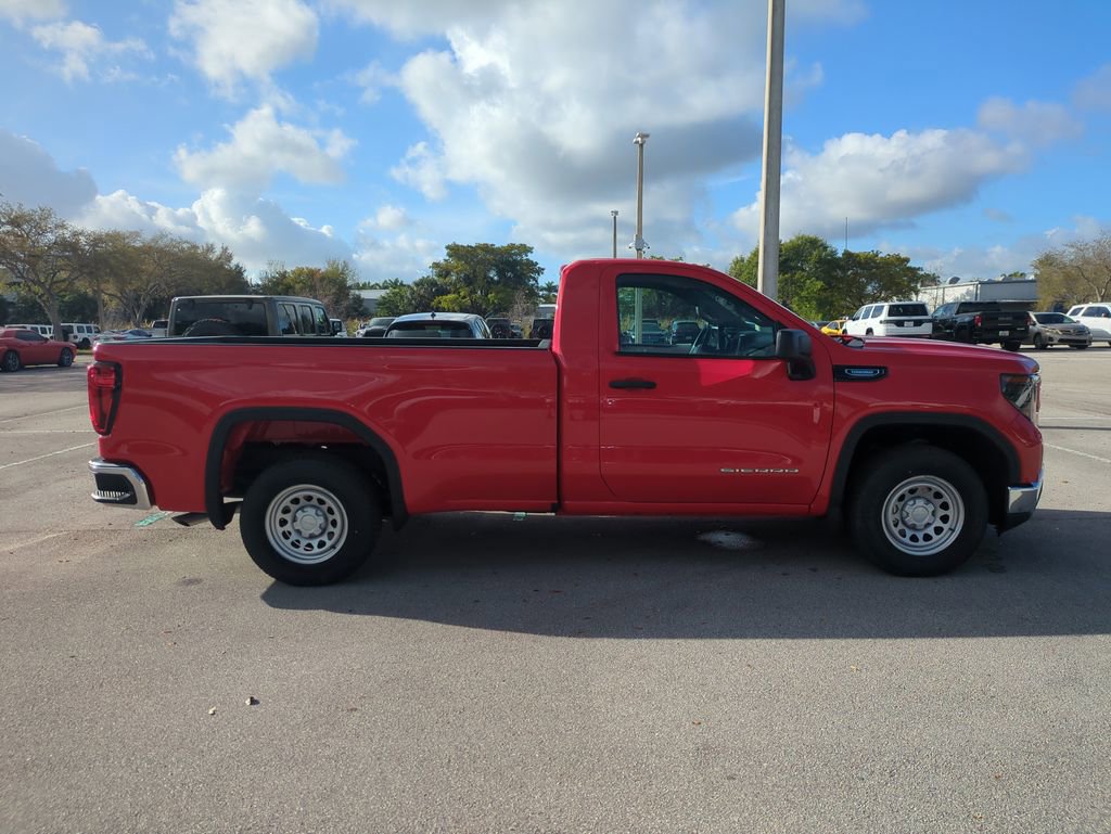 Used 2025 GMC Sierra 1500 Pro w/ Convenience Package image 5
