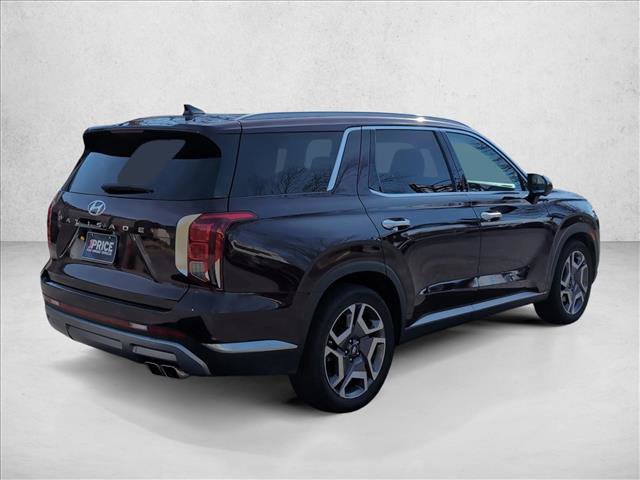 Used 2024 Hyundai Palisade Limited image 5