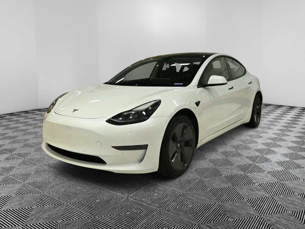 Used 2022 Tesla Model 3 Long Range image 1