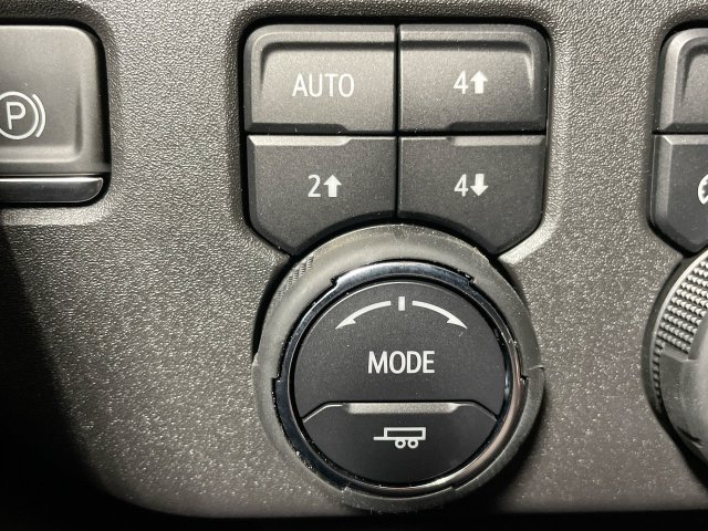 Certified 2024 Chevrolet Silverado 1500 ZR2 AWD/4WD image 32