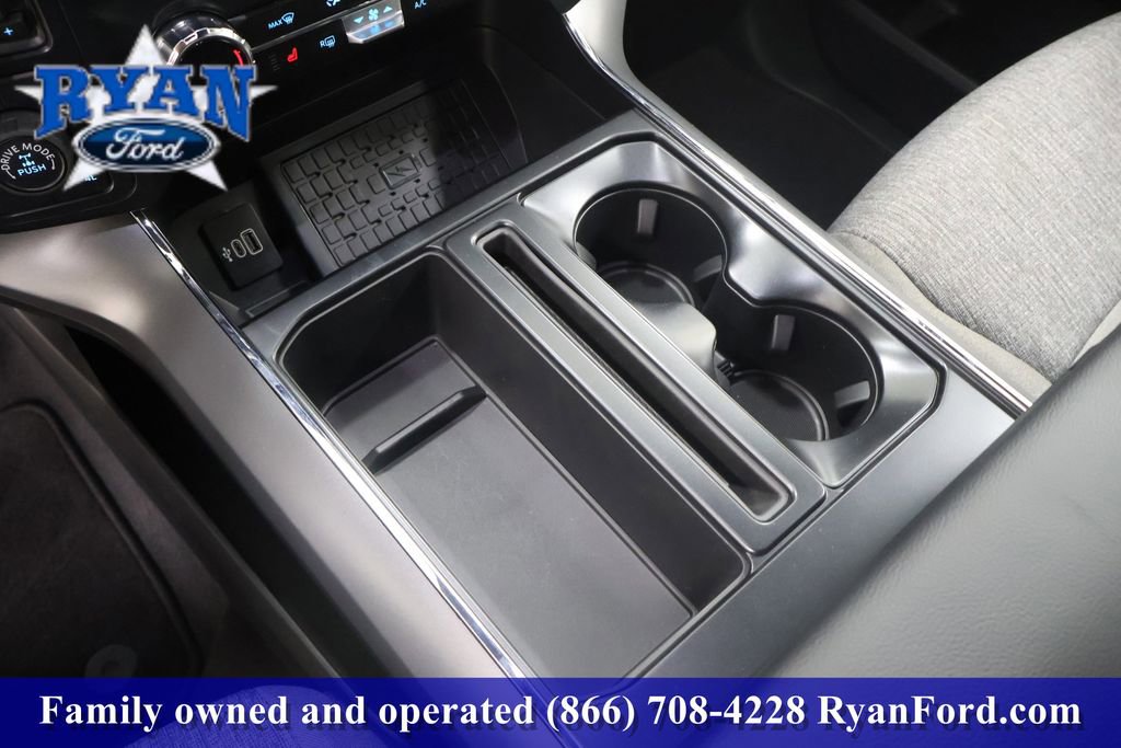 New 2025 Ford F150 XLT w/ Equipment Group 302A MID image 31