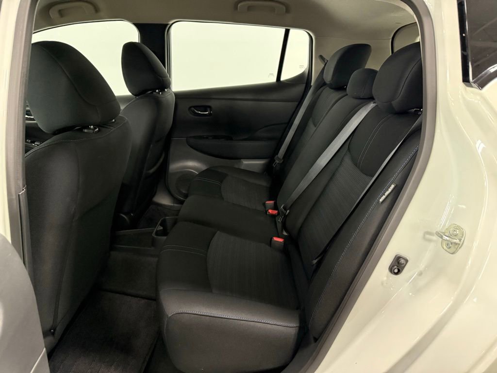 Used 2024 Nissan Leaf SV Plus image 18