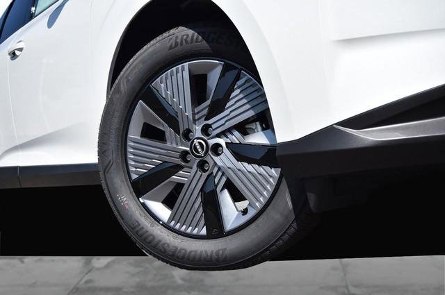 New 2025 Nissan Murano SL w/ Cargo Package image 3