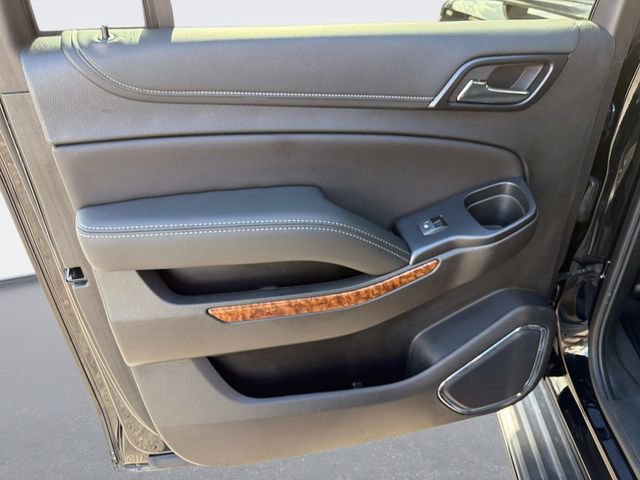 Used 2019 Chevrolet Suburban Premier image 13