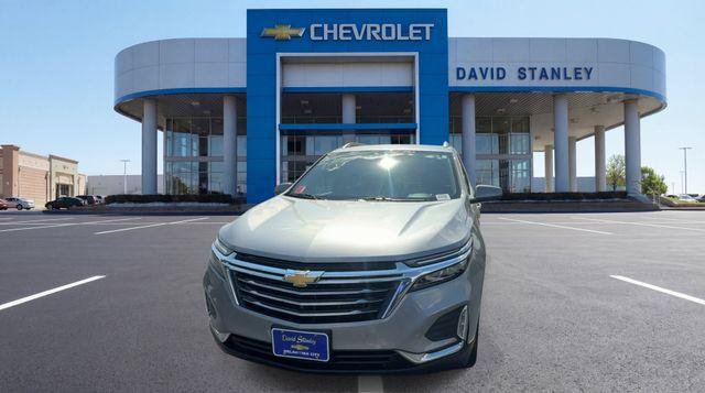 Used 2023 Chevrolet Equinox Premier FWD image 3