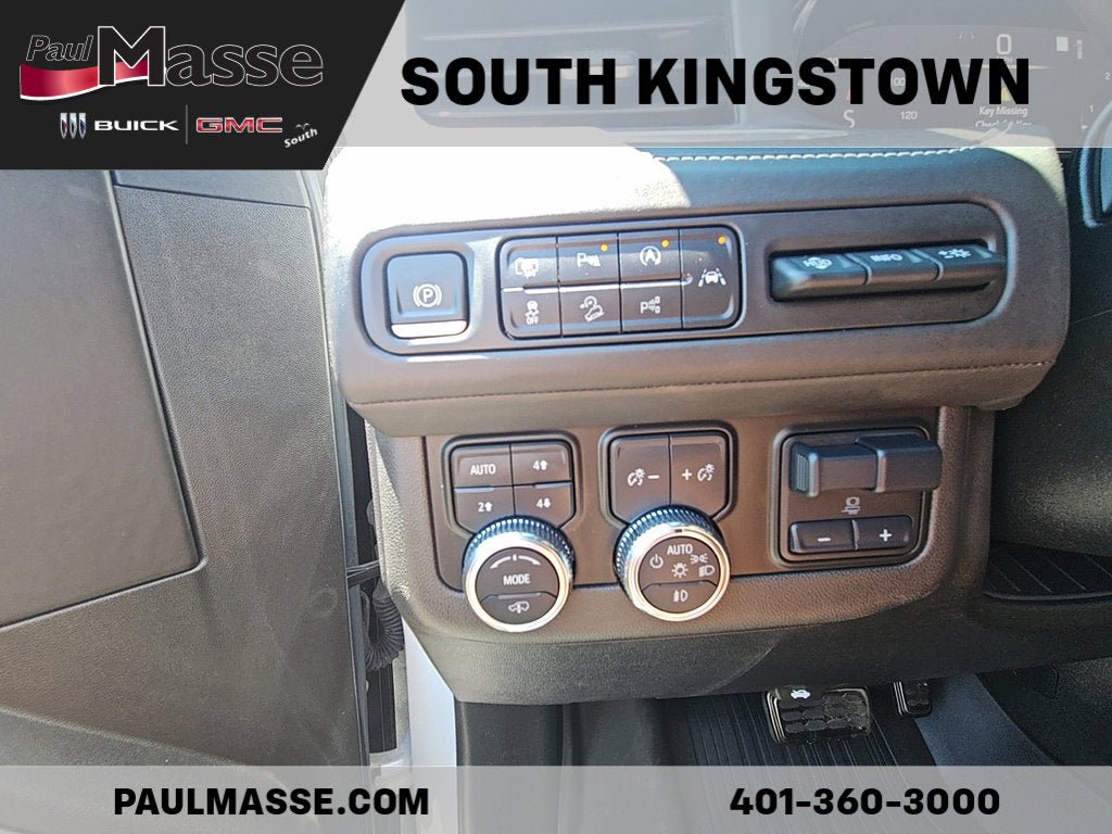 Used 2023 GMC Yukon XL Denali Ultimate AWD/4WD image 12