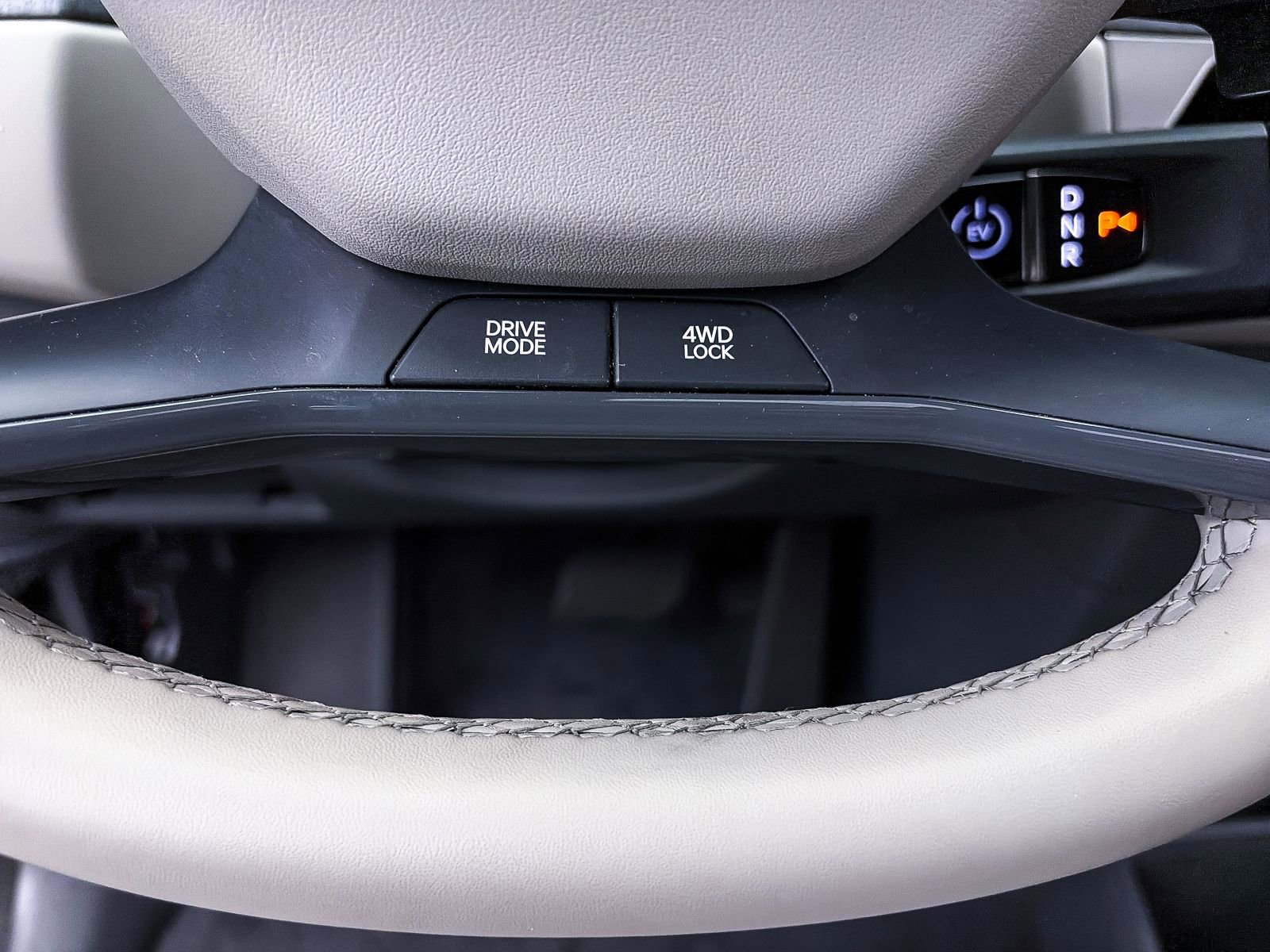 Used 2024 Kia EV9 Wind image 36