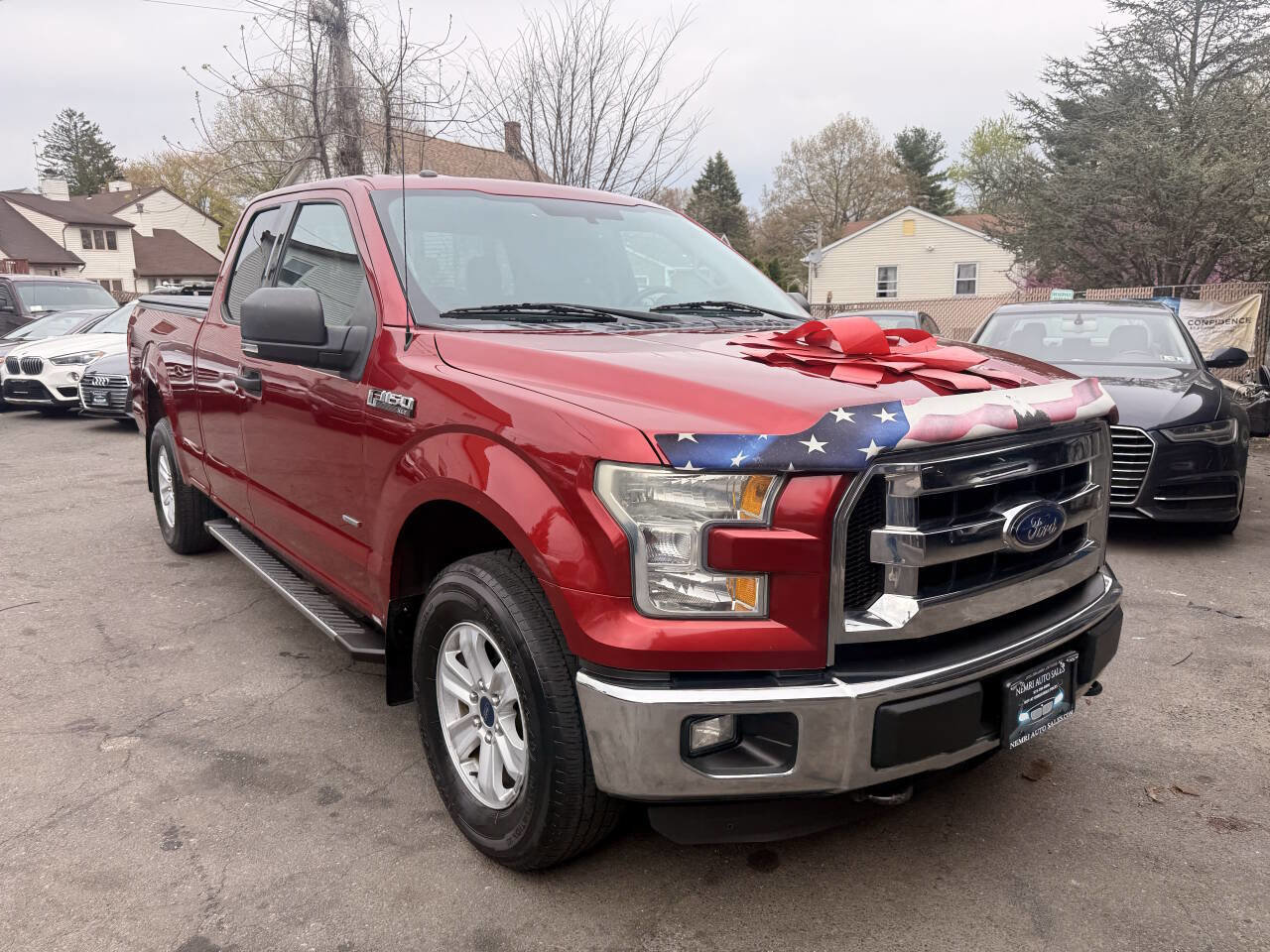Used 2015 Ford F150 XLT w/ Equipment Group 301A Mid AWD/4WD image 4