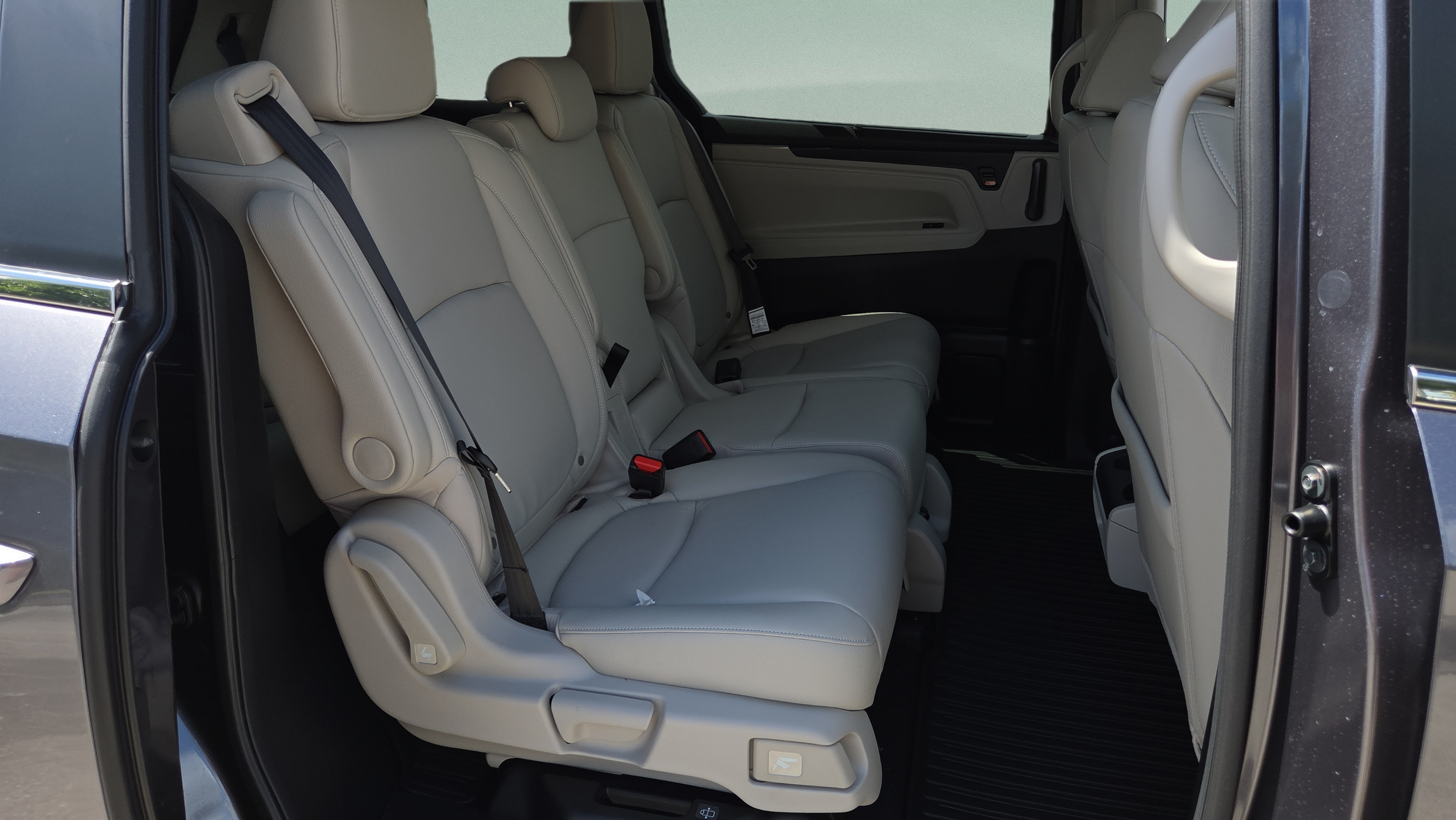 New 2026 Honda Odyssey EX-L image 17