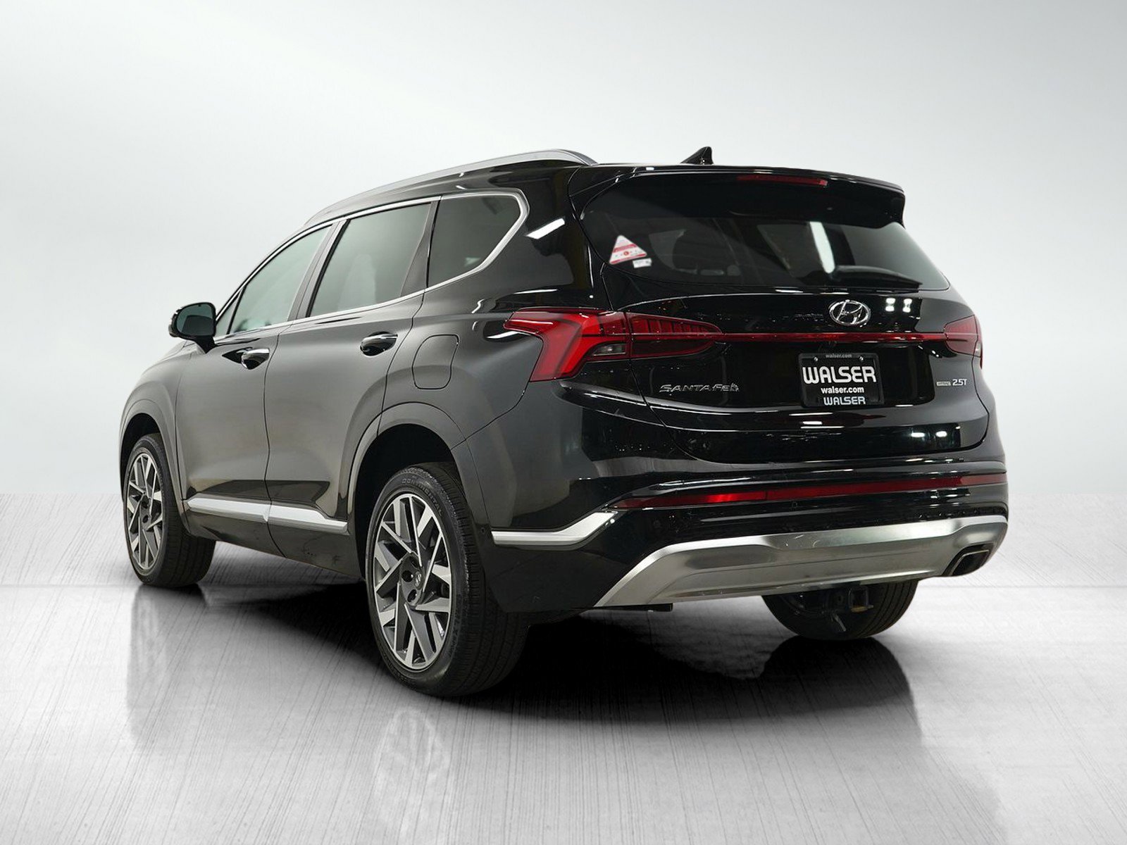 Used 2023 Hyundai Santa Fe Calligraphy w/ Cargo Package AWD/4WD image 5