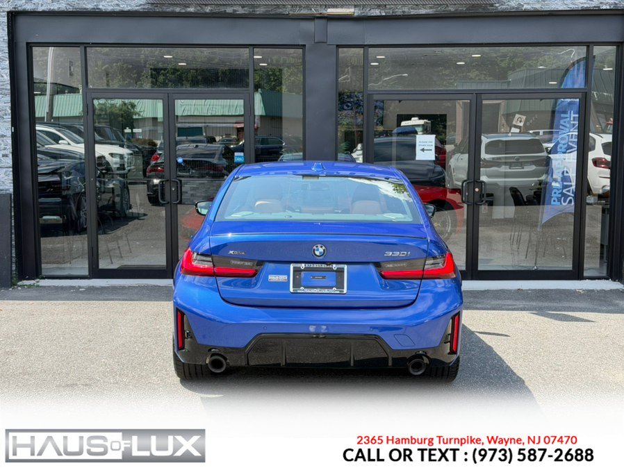 Used 2024 BMW 330i xDrive Sedan w/ M Sport Package AWD/4WD image 16