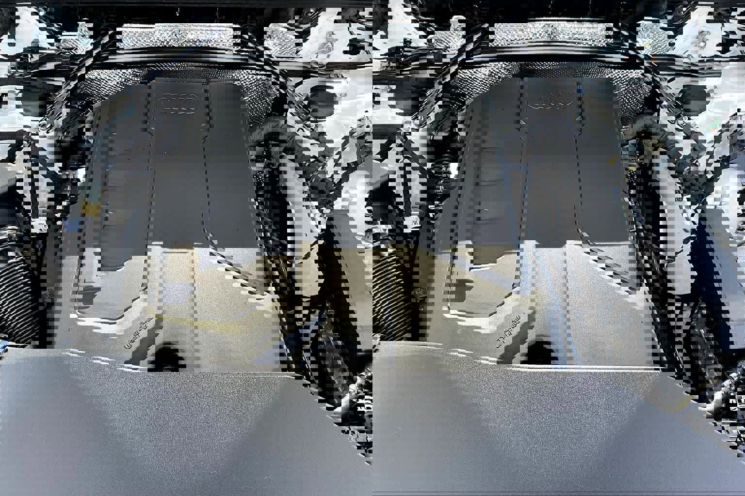 Used 2025 Audi Q5 Premium image 33