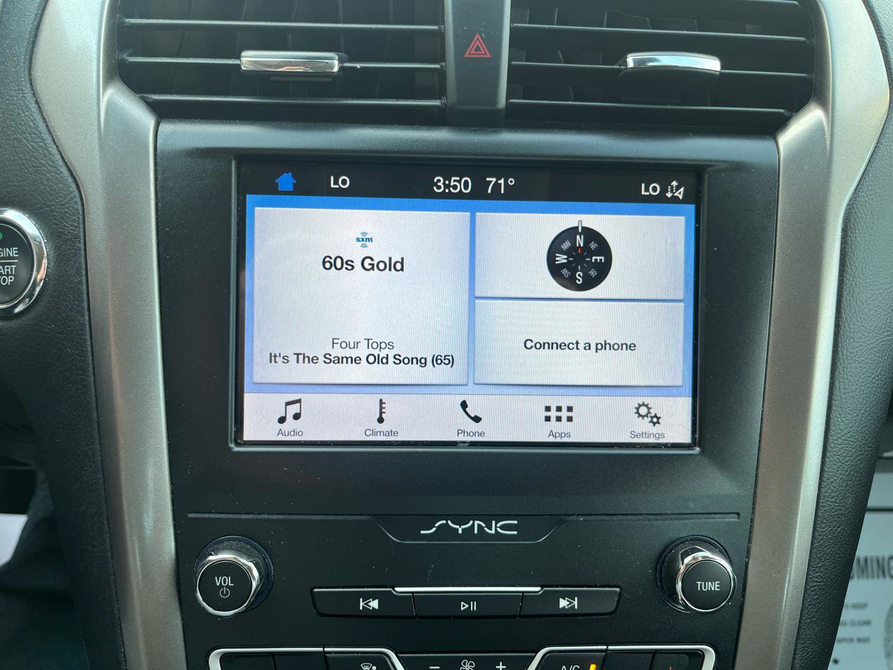 Used 2019 Ford Fusion SE image 16