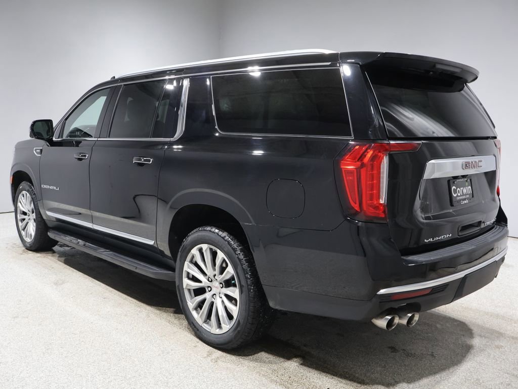 Used 2022 GMC Yukon XL Denali image 4