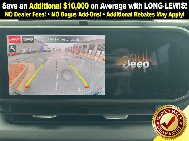 Used 2024 Jeep Gladiator Mojave w/ Technology Group image 24